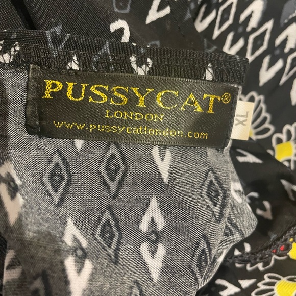 Black summer dress with red, white and yellow motifs. - Picture 7 of 7